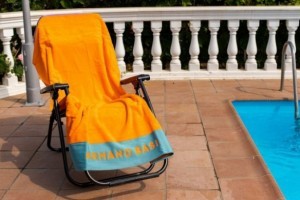 TOALLA DE PLAYA ARMAND BASI NARANJA B62