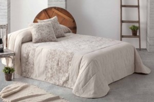 Colcha boutí color Beige 416