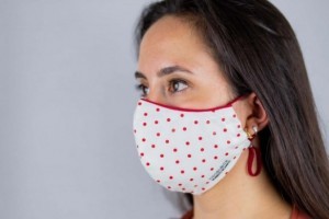 Mascarillas  antivirus, acabado Viroblock®, 05 TOPITOS con estampado y ribete rojo