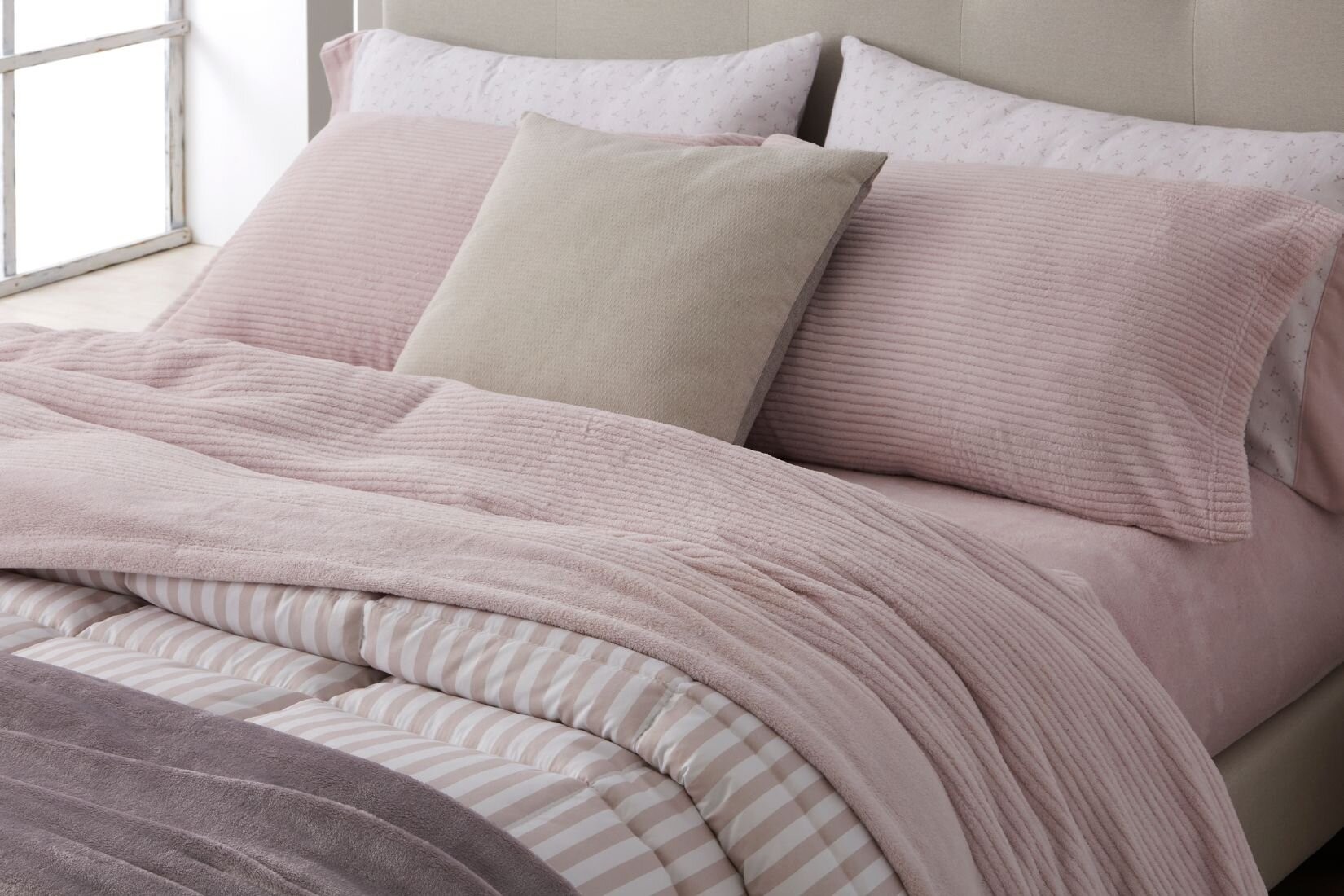 Sábanas de invierno, tejido Coralina, 965, de Burrito Blanco