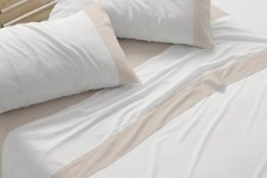 Juego de sábanas color arena diseño rayas 550