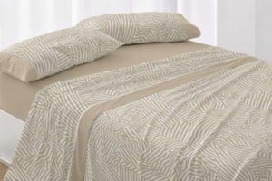 Juego de sábanas color camel diseño geométrico 051