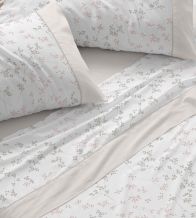 Juego de sábanas color greige diseño floral 548