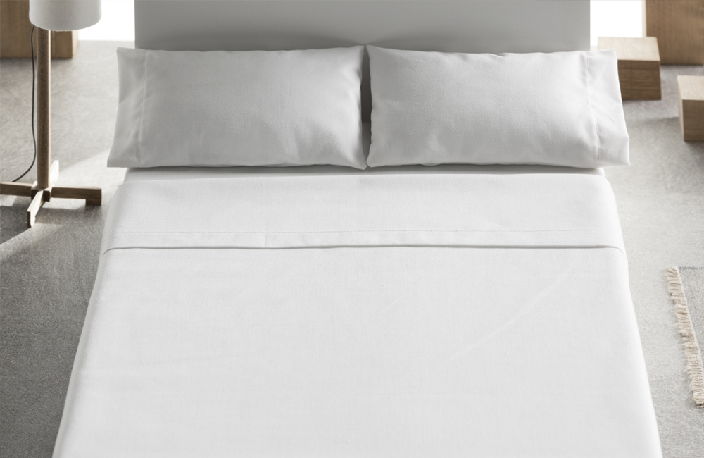¿Por qué el blanco domina la ropa de cama hoteles?