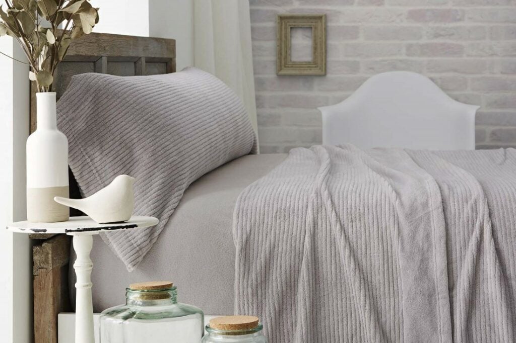 sabanas de coralina grises