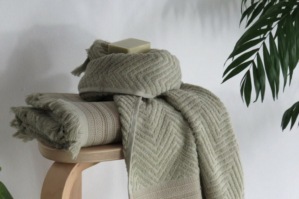 Juego de toallas verde