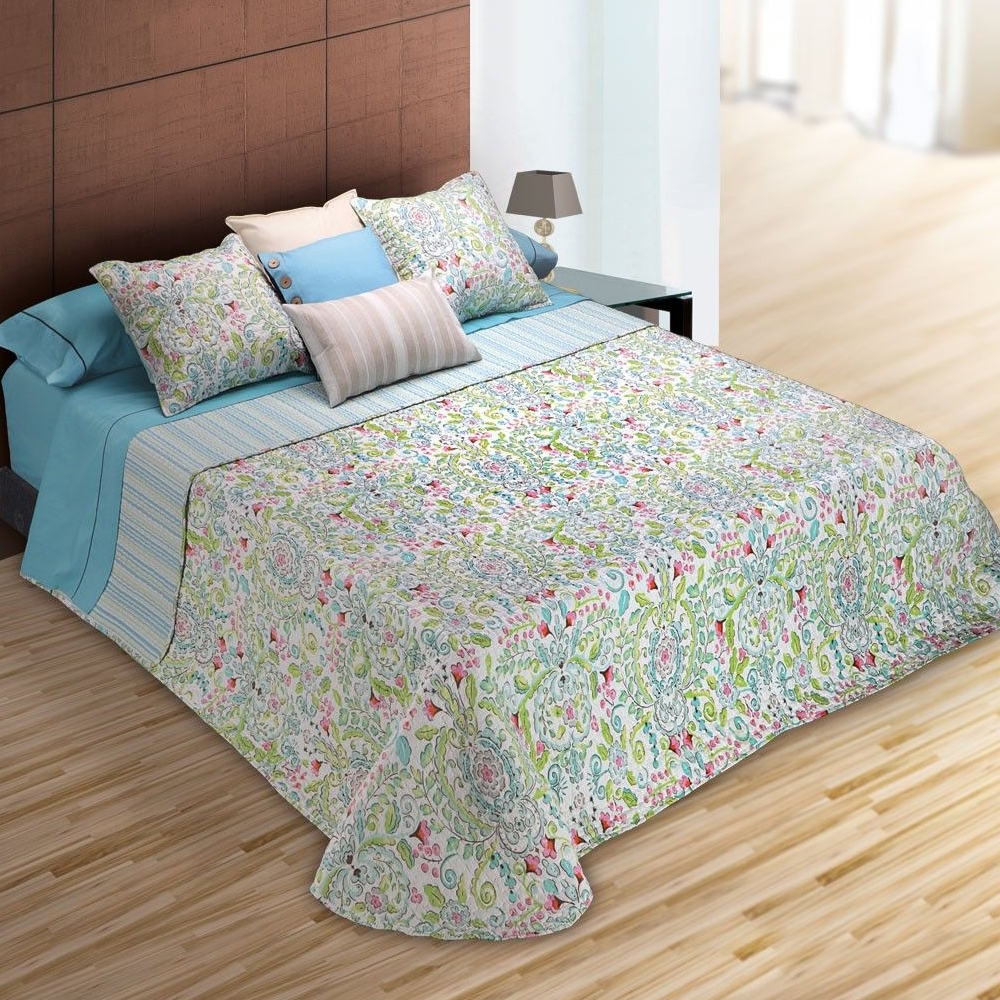 Decoraciones Rubios - 1. Coloca en tu cama 2 o 3 almohadas grandes en el  respaldo, 2 cojines y uno más pequeño para acentuar. 2. Juega con las  texturas y los estampados